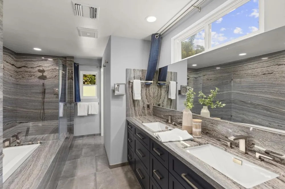 5545 Coral Reef Avenue La Jolla, CA 92037