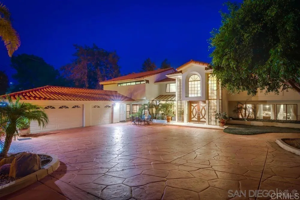 5274 Margaret Bonita, CA 91902