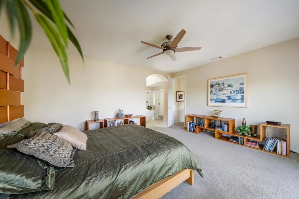 1684 Hubbard Place Escondido, CA 92027