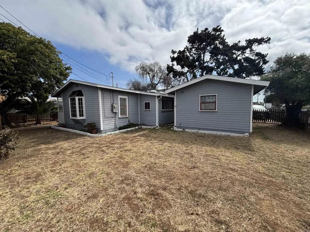 991 Connecticut Street Imperial Beach, CA 91932