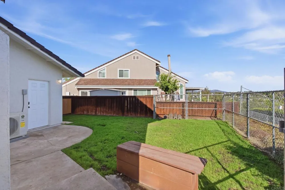 2712 Mateo Place Carlsbad, CA 92009