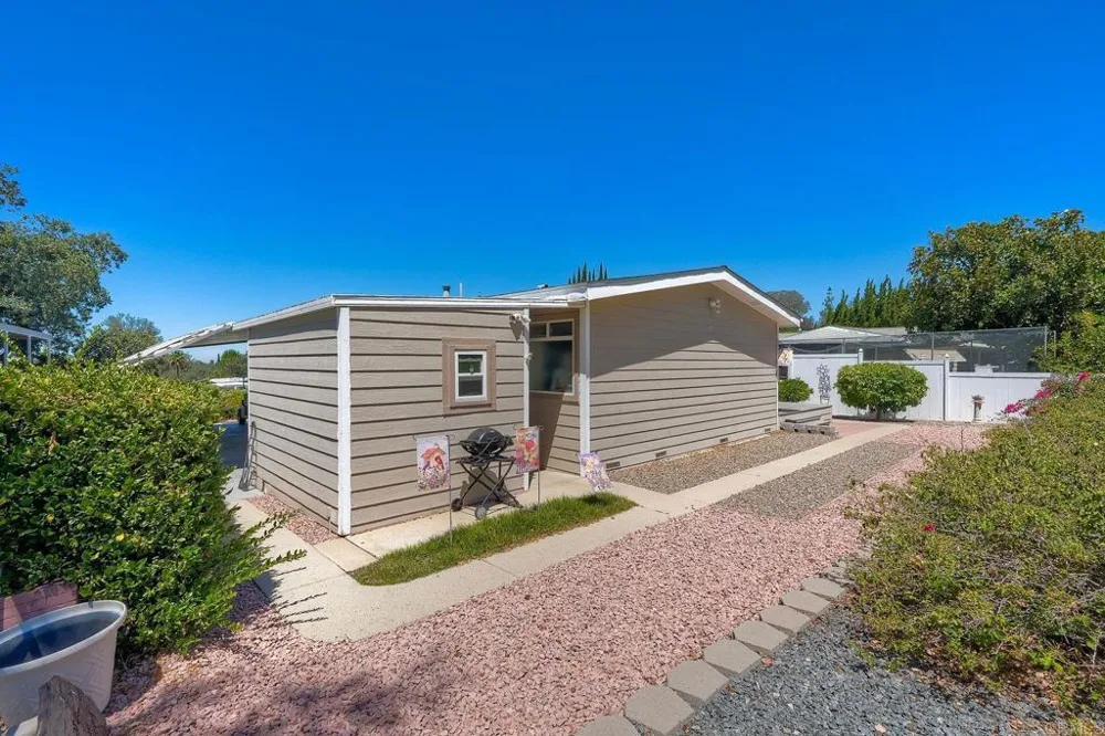 18218 Paradise Mountain Rd Spc 141 #Lot 141 Valley Center, CA 92082