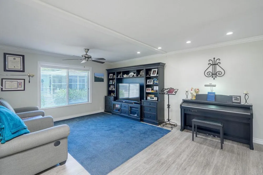 18218 Paradise Mountain Rd Spc 141 #Lot 141 Valley Center, CA 92082