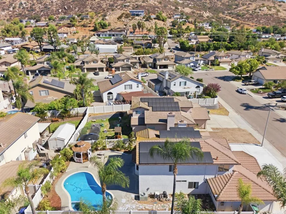 10260 Pinon Place Lakeside, CA 92040