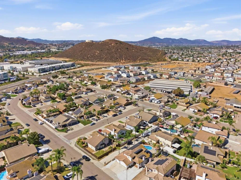 10260 Pinon Place Lakeside, CA 92040