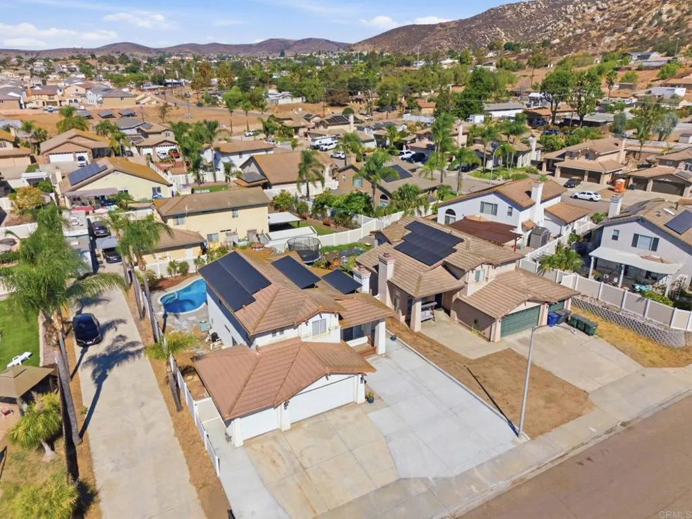 10260 Pinon Place Lakeside, CA 92040