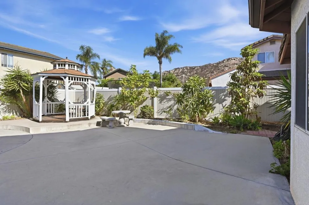 10260 Pinon Place Lakeside, CA 92040