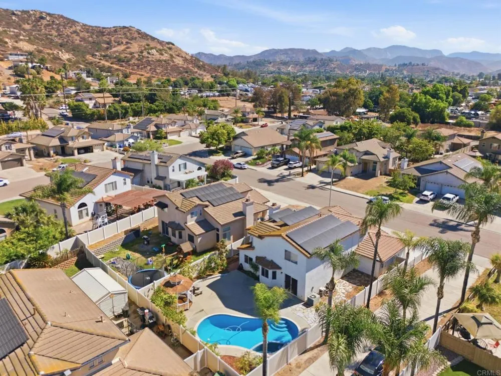 10260 Pinon Place Lakeside, CA 92040