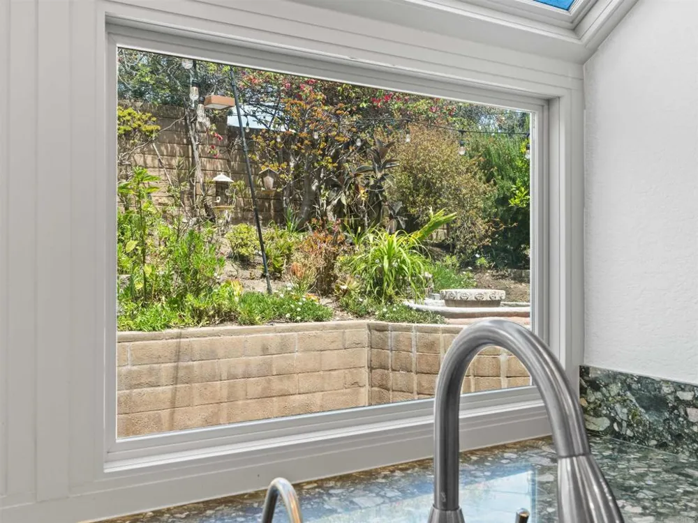 1523 Madrid Drive Vista, CA 92081