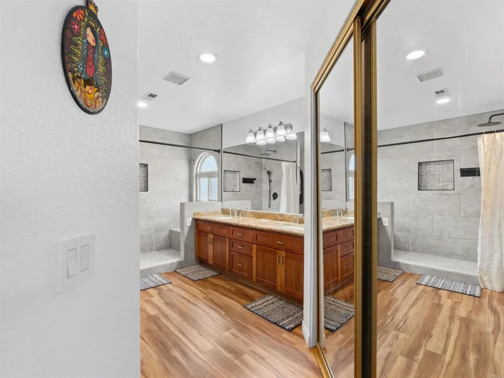1523 Madrid Drive Vista, CA 92081