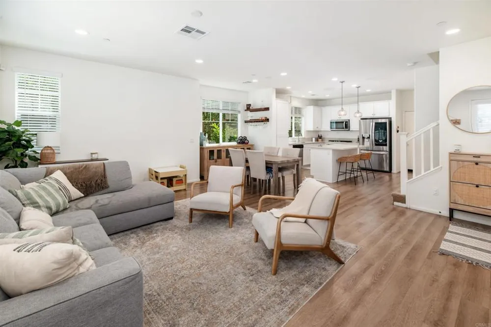 203 Silver Fir Court Vista, CA 92083