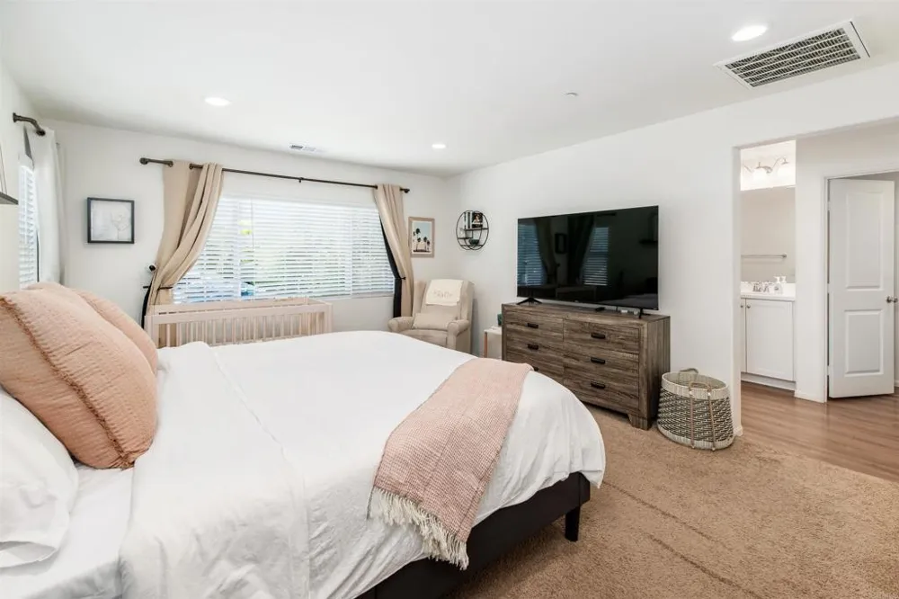 203 Silver Fir Court Vista, CA 92083