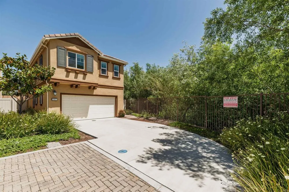 203 Silver Fir Court Vista, CA 92083