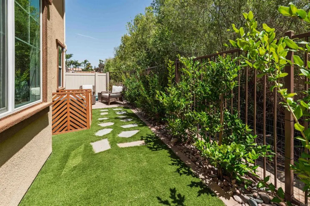203 Silver Fir Court Vista, CA 92083