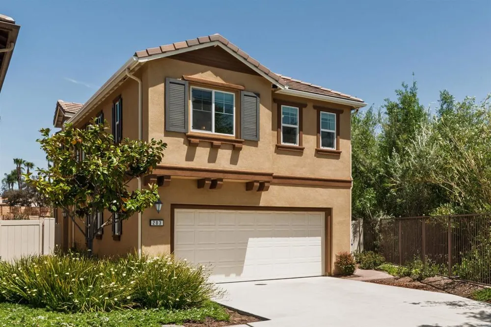 203 Silver Fir Court Vista, CA 92083