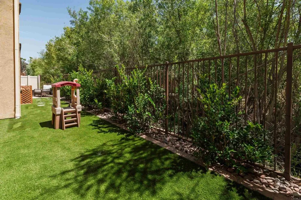 203 Silver Fir Court Vista, CA 92083