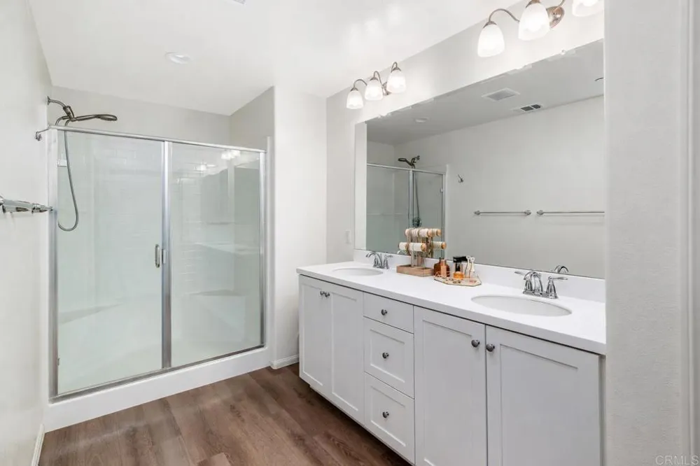 203 Silver Fir Court Vista, CA 92083