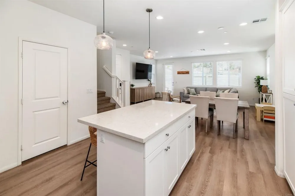 203 Silver Fir Court Vista, CA 92083