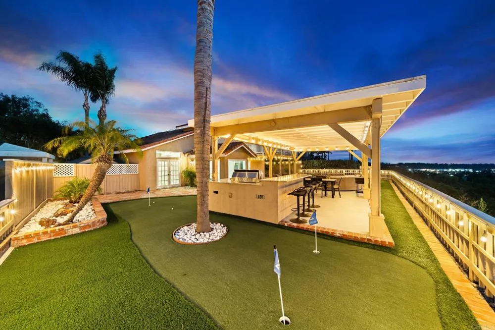 3361 Par Dr Oceanside, CA 92056
