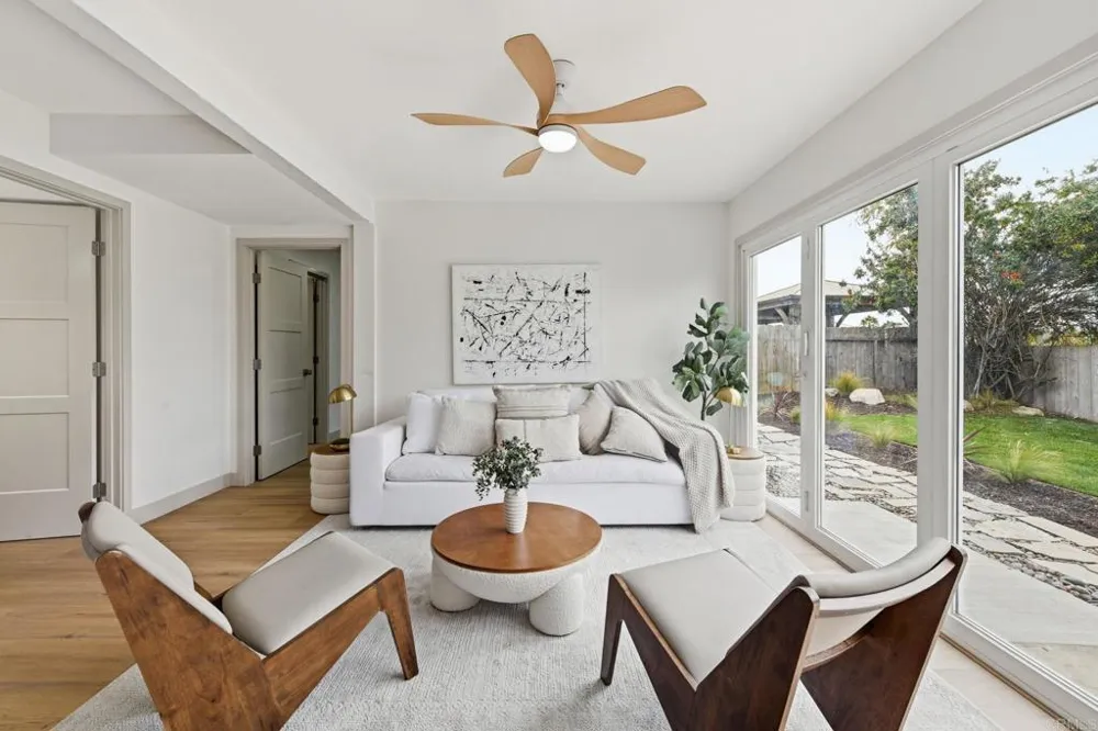 1744 Village Run Encinitas, CA 92024