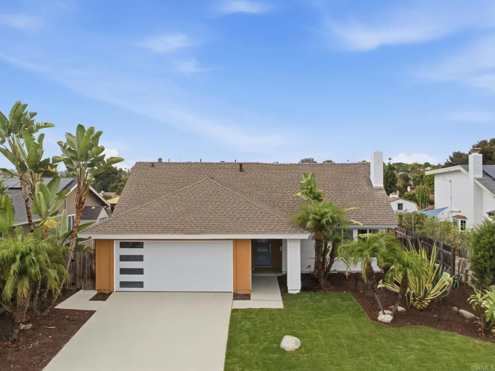 1744 Village Run Encinitas, CA 92024