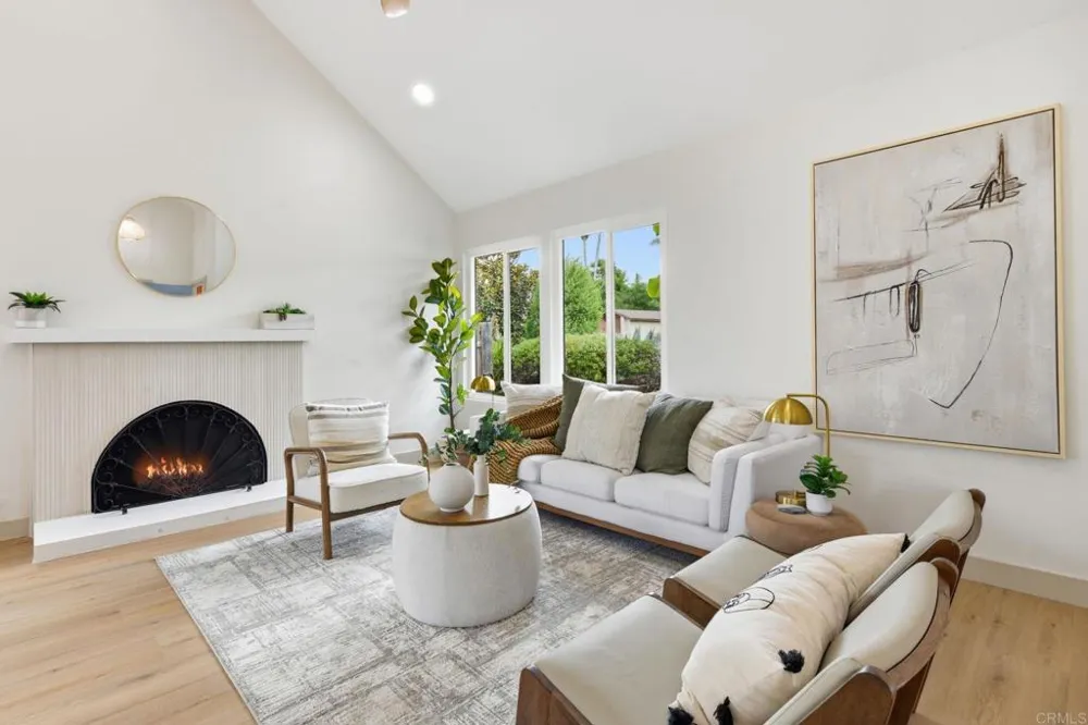 1744 Village Run Encinitas, CA 92024