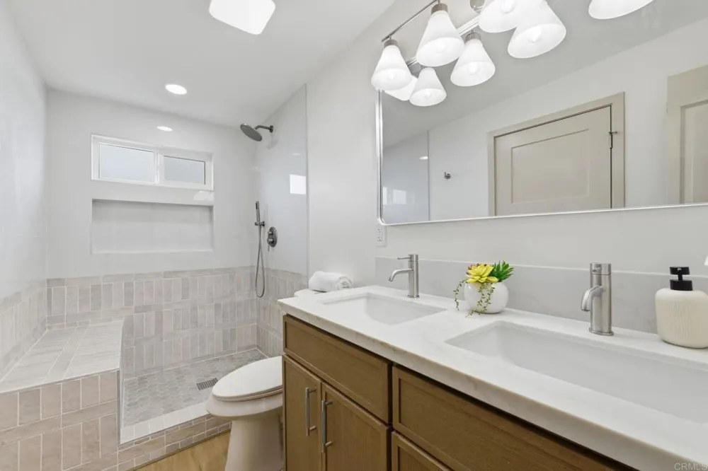 1744 Village Run Encinitas, CA 92024