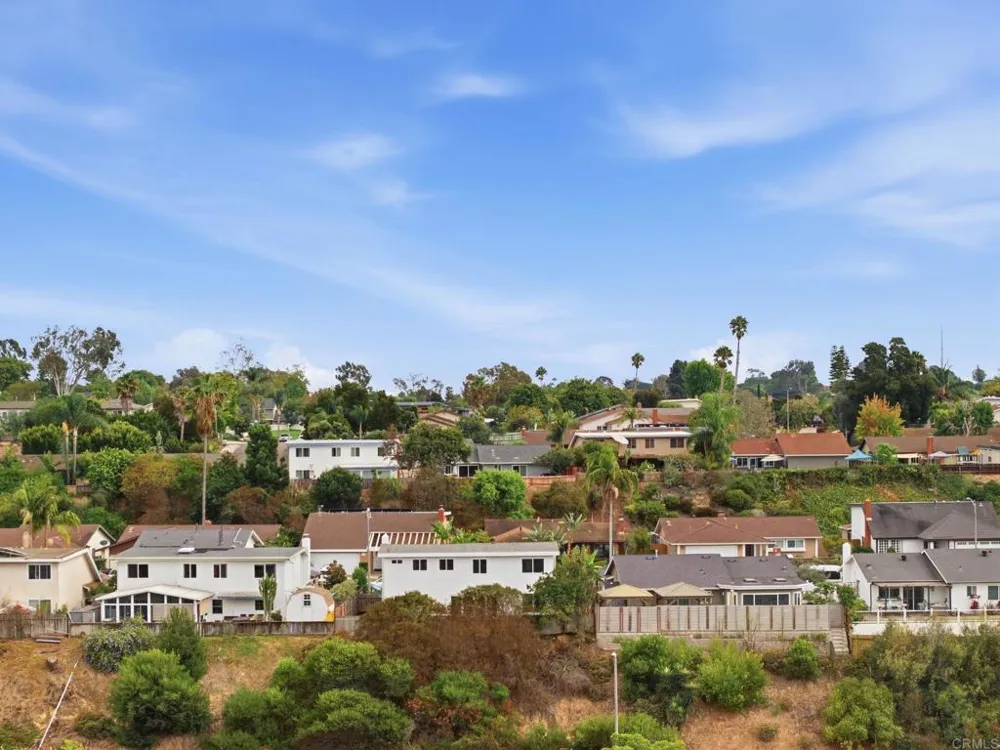 1744 Village Run Encinitas, CA 92024