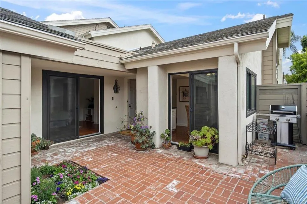 3803 Via Pasatiempo Rancho Santa Fe, CA 92091