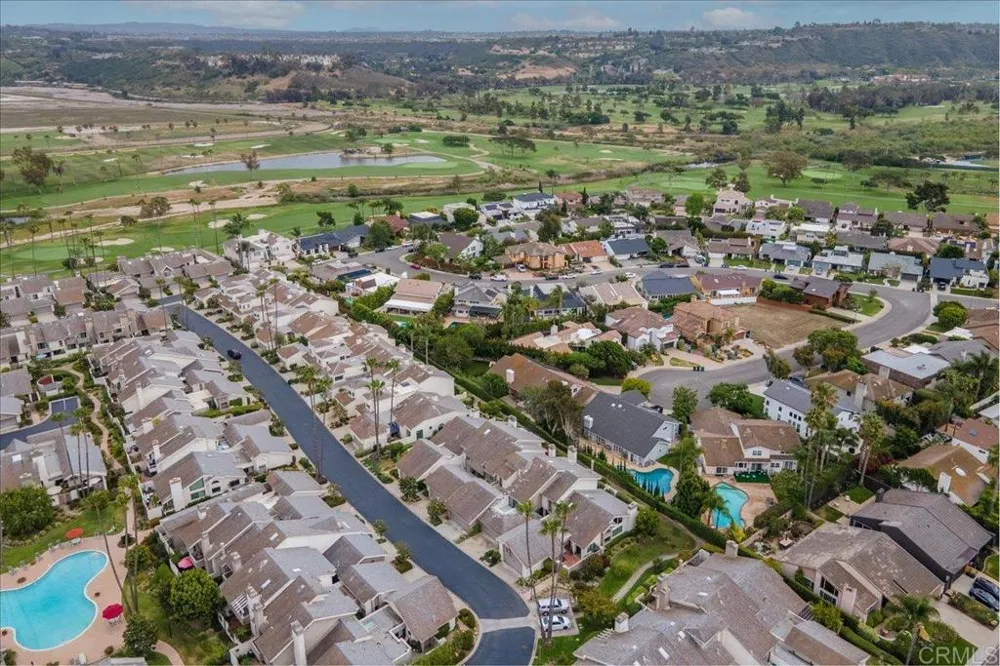3803 Via Pasatiempo Rancho Santa Fe, CA 92091