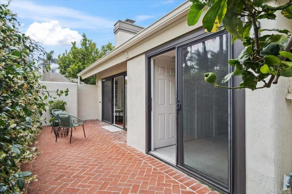 3803 Via Pasatiempo Rancho Santa Fe, CA 92091