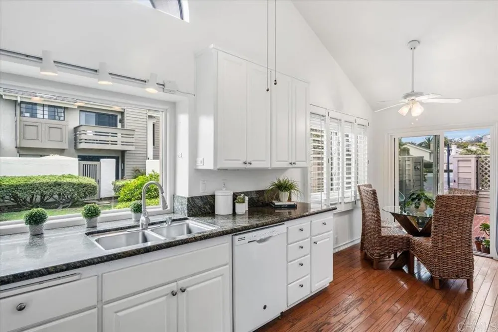 3803 Via Pasatiempo Rancho Santa Fe, CA 92091