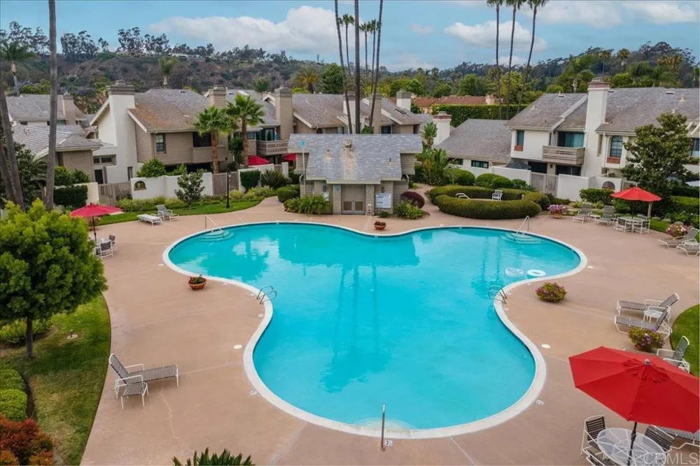 3803 Via Pasatiempo Rancho Santa Fe, CA 92091