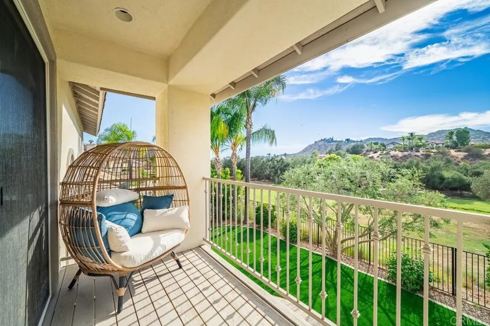 2361 Old Ranch Rd Escondido, CA 92027