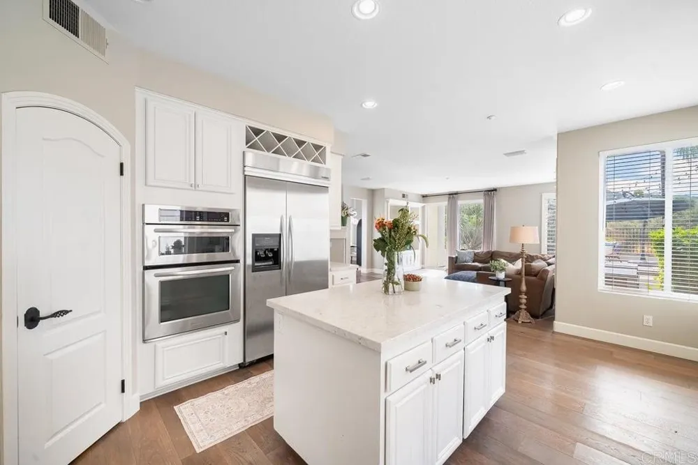 2361 Old Ranch Rd Escondido, CA 92027