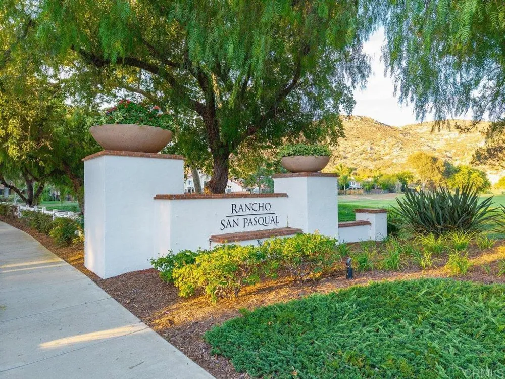 2361 Old Ranch Rd Escondido, CA 92027