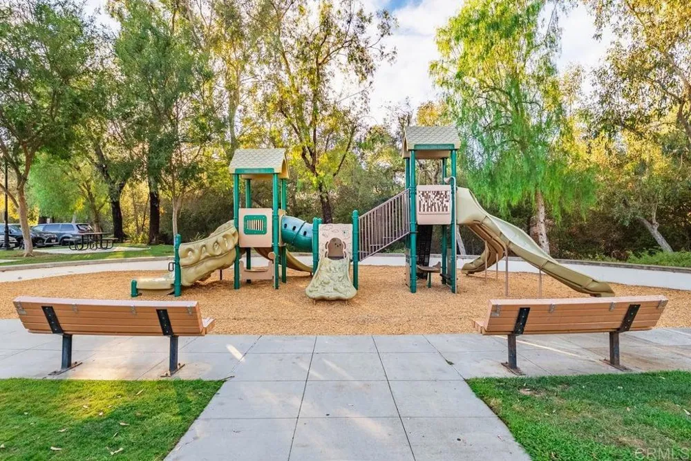 2361 Old Ranch Rd Escondido, CA 92027
