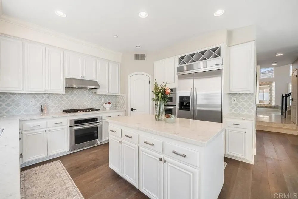 2361 Old Ranch Rd Escondido, CA 92027