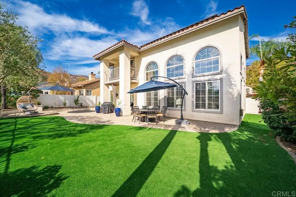 2361 Old Ranch Rd Escondido, CA 92027