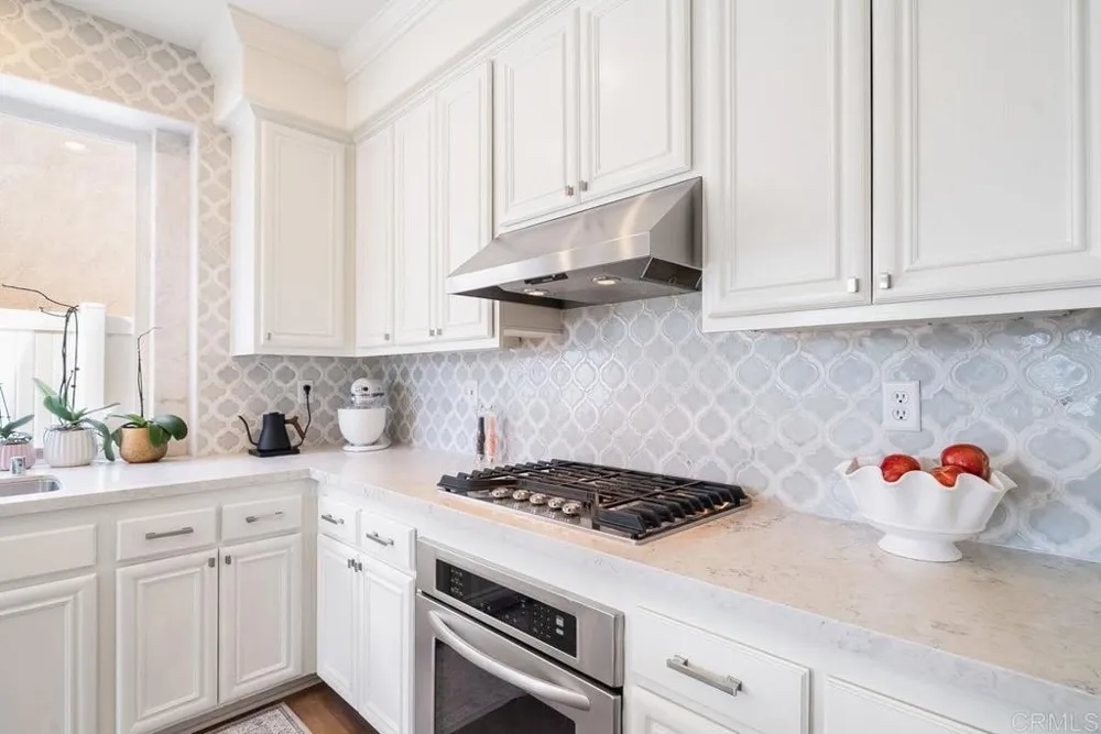 2361 Old Ranch Rd Escondido, CA 92027