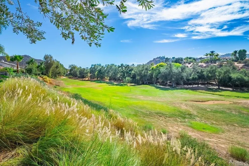 2361 Old Ranch Rd Escondido, CA 92027