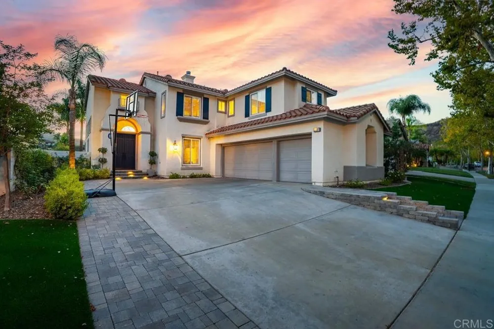2361 Old Ranch Rd Escondido, CA 92027