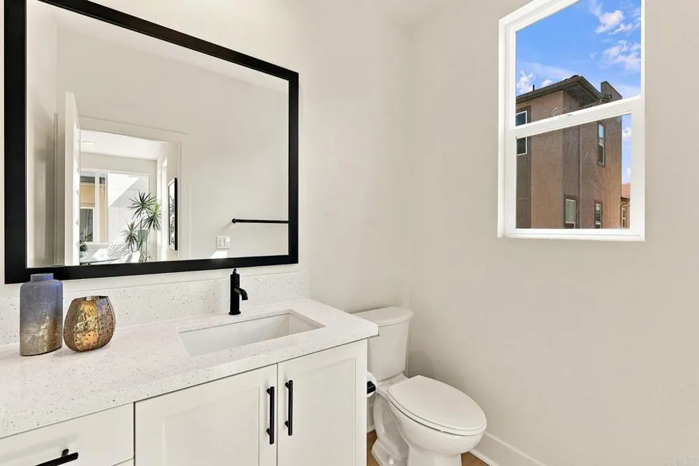 472 Gadget Road San Marcos, CA 92078