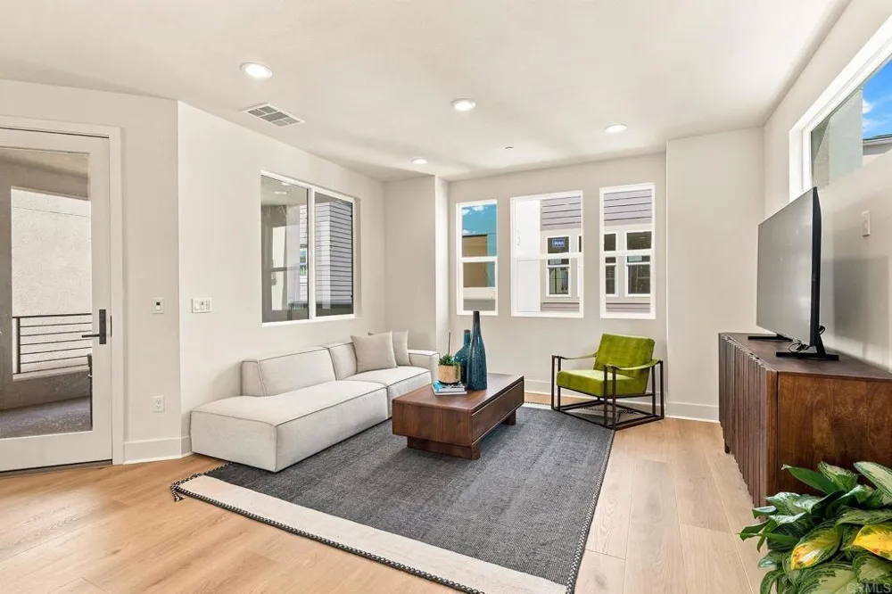 472 Gadget Road San Marcos, CA 92078