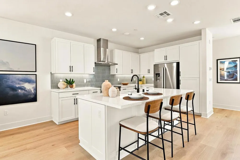 472 Gadget Road San Marcos, CA 92078