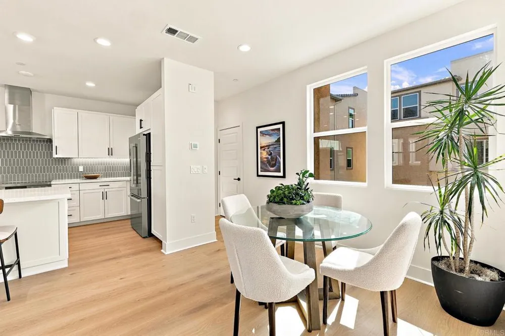 472 Gadget Road San Marcos, CA 92078