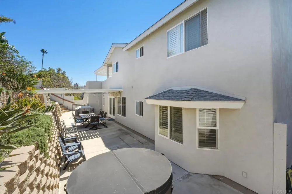 1839 Freda Lane Cardiff by the Sea, CA 92007