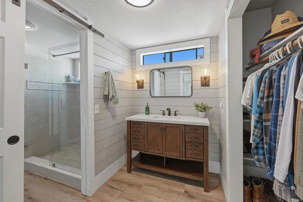929 Pepper Tree Lane Fallbrook, CA 92028