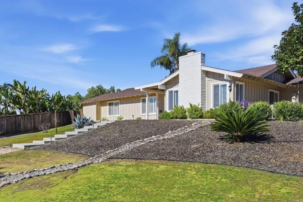 929 Pepper Tree Lane Fallbrook, CA 92028