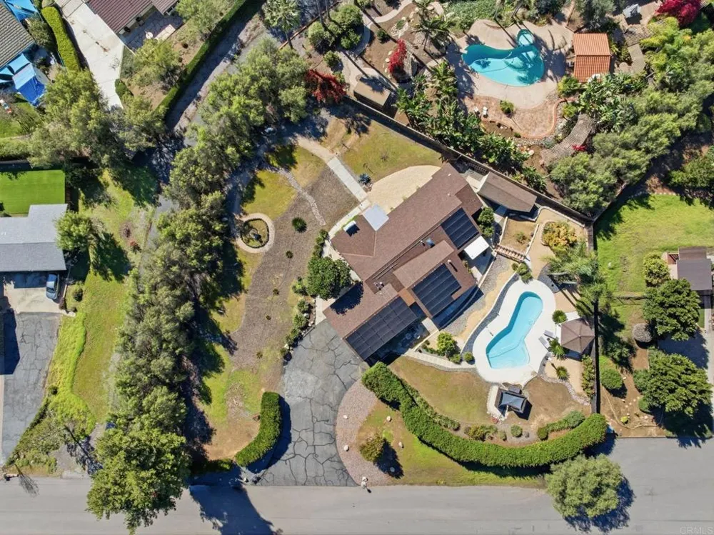 929 Pepper Tree Lane Fallbrook, CA 92028